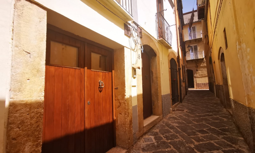 Vico Castello, 86170, 6 Rooms Rooms,Soluzione Indipendente,In Vendita,Vico Castello,1269