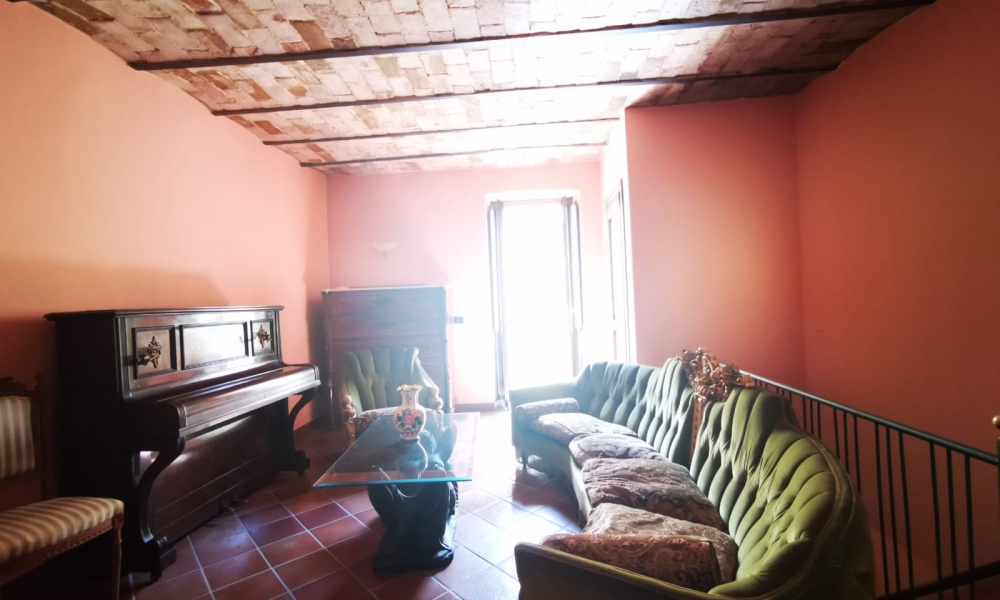 Vico Castello, 86170, 6 Rooms Rooms,Soluzione Indipendente,In Vendita,Vico Castello,1269