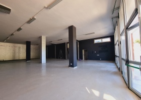 Viale 3 Marzo 1970, 86170, ,Locale Commerciale,In Vendita,Viale 3 Marzo 1970,1330