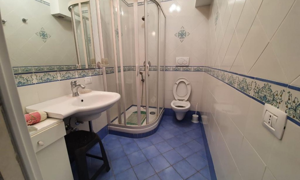 3 Rooms Rooms,Soluzione Indipendente,In Vendita,1373