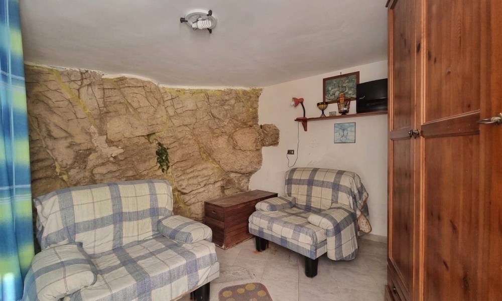Via Vittorio Emanuele, 2 Rooms Rooms,Soluzione Indipendente,In Vendita,Via Vittorio Emanuele,1407