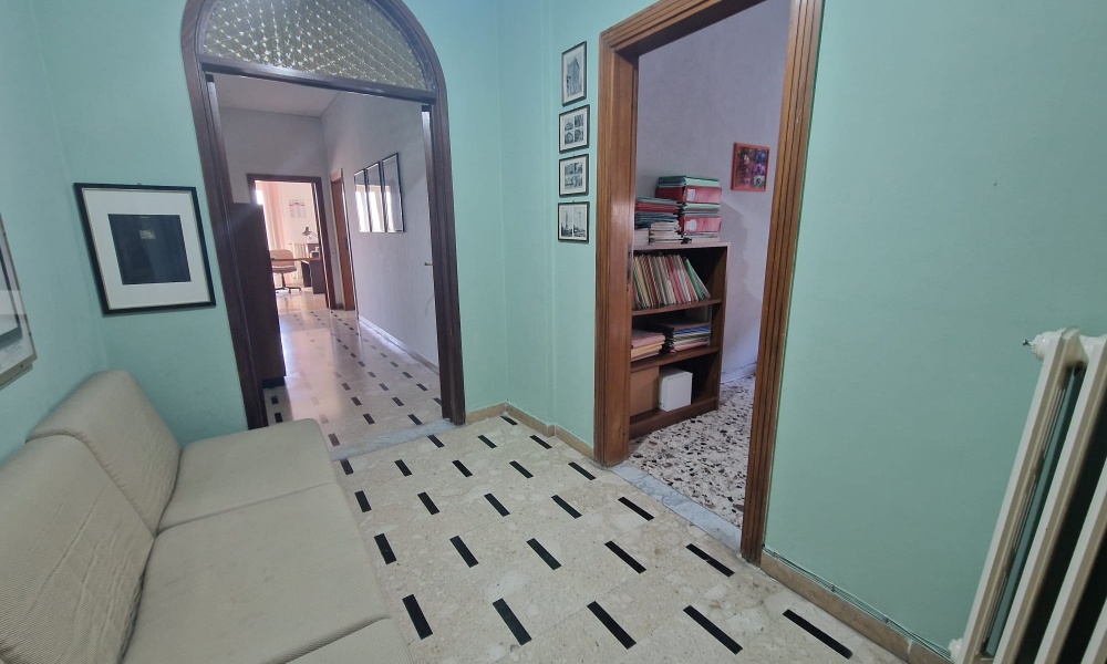 98 Garibaldi, is, 86170, 5 Camere da letto Camere da letto, 6 Rooms Rooms,Appartamento,In Vendita,Garibaldi,1432