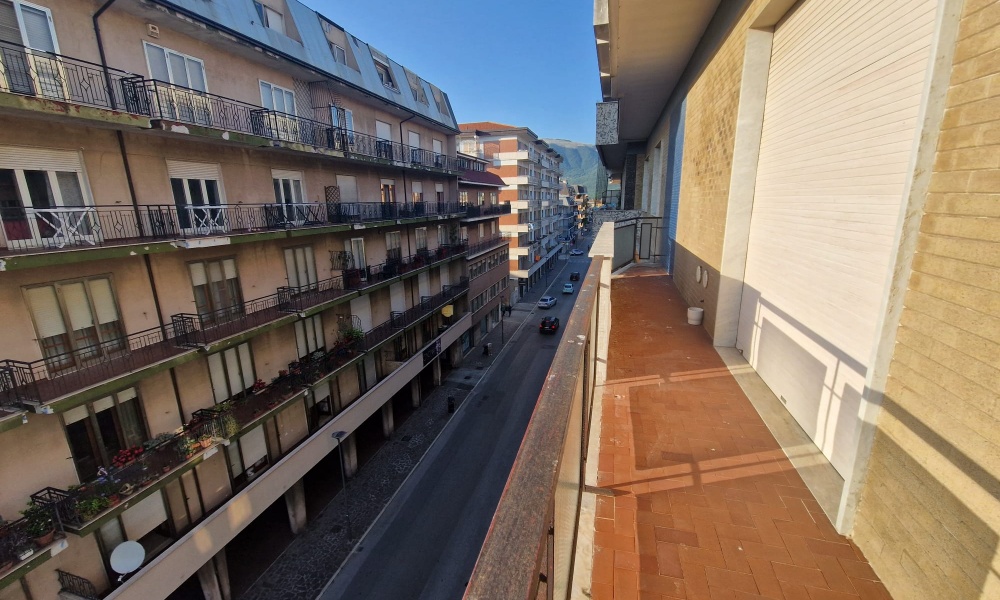 98 Garibaldi, is, 86170, 5 Camere da letto Camere da letto, 6 Rooms Rooms,Appartamento,In Vendita,Garibaldi,1432