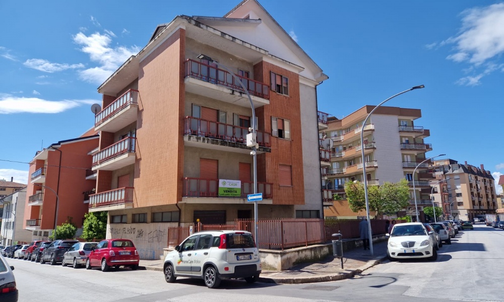 3 Camere da letto Camere da letto, 5 Rooms Rooms,Appartamento,In Vendita,1446
