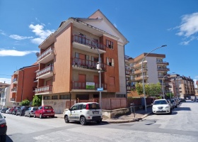 3 Camere da letto Camere da letto, 5 Rooms Rooms,Appartamento,In Vendita,1446