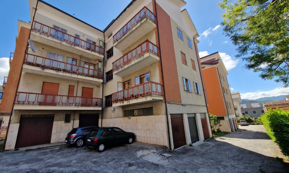 3 Camere da letto Camere da letto, 5 Rooms Rooms,Appartamento,In Vendita,1446