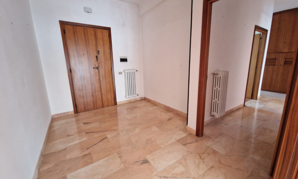 3 Camere da letto Camere da letto, 5 Rooms Rooms,Appartamento,In Vendita,1446