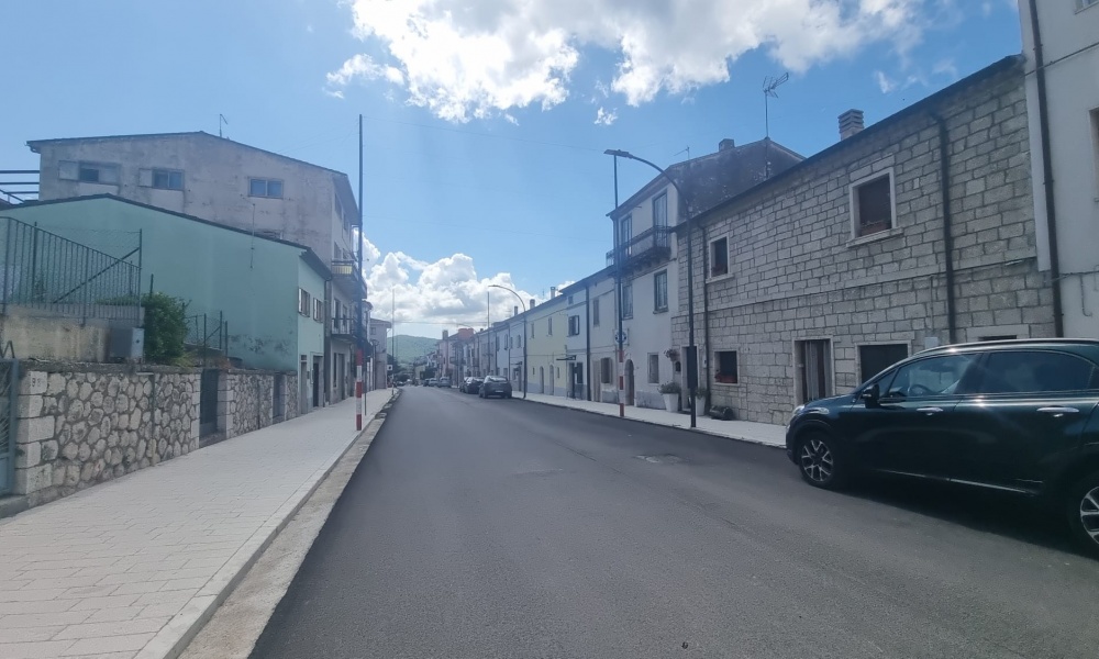 4 Rooms Rooms,Soluzione Indipendente,In Vendita,1450