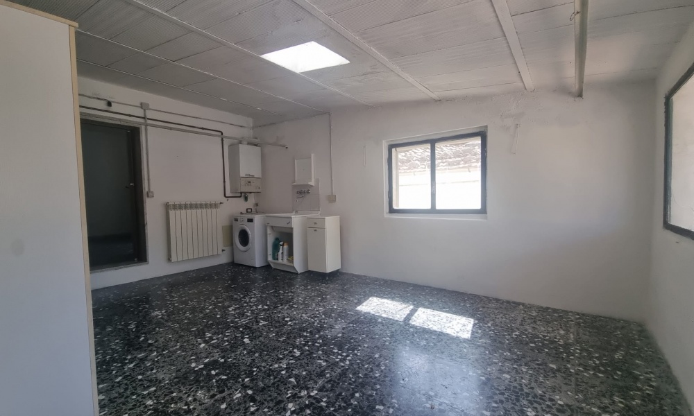 4 Rooms Rooms,Soluzione Indipendente,In Vendita,1450