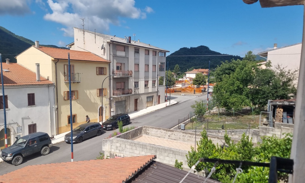 4 Rooms Rooms,Soluzione Indipendente,In Vendita,1450