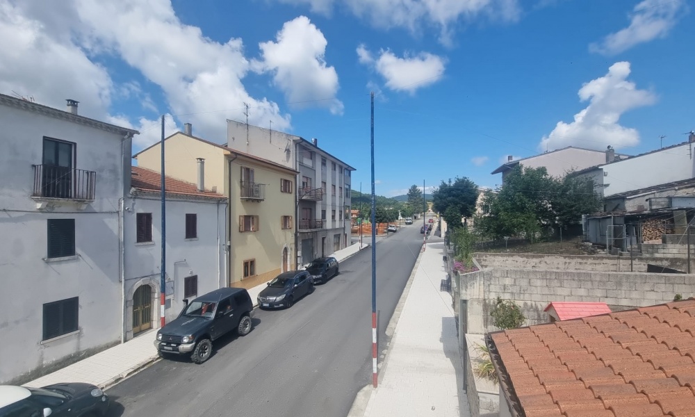 4 Rooms Rooms,Soluzione Indipendente,In Vendita,1450