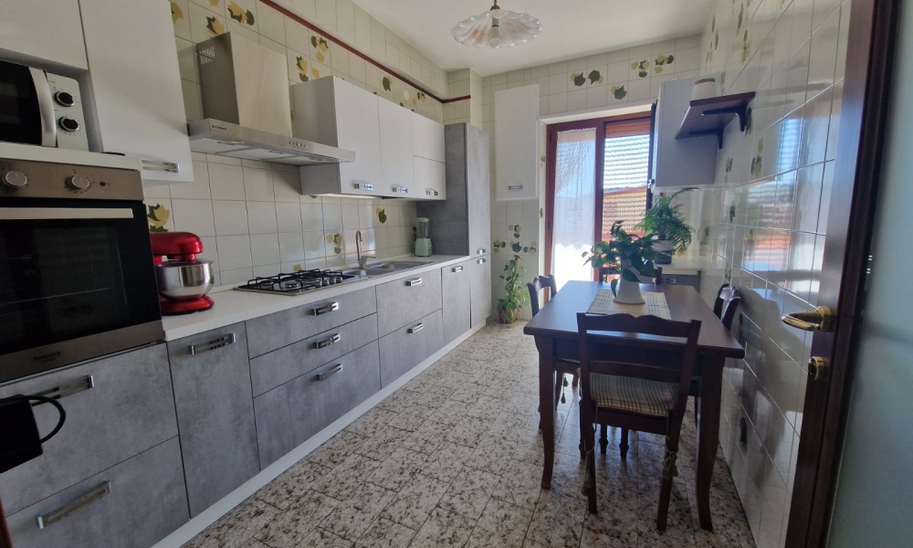 Via XXIV Maggio, 86170, 3 Camere da letto Camere da letto, 4 Rooms Rooms,Appartamento,In Vendita,Via XXIV Maggio,5,1460
