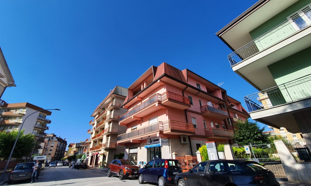 41 Via Molise, 86170, ,Locale Commerciale,In Vendita,Via Molise,1468