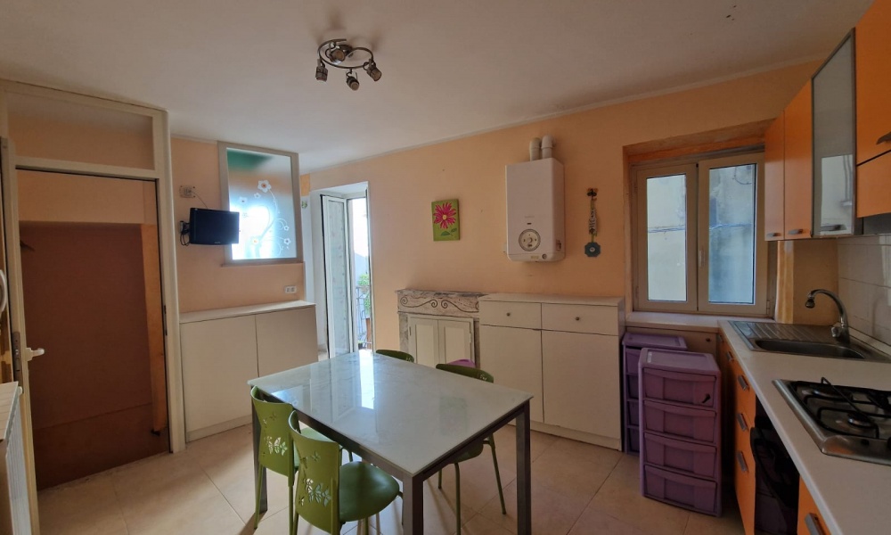 3 Rooms Rooms,Soluzione Indipendente,In Vendita,1470