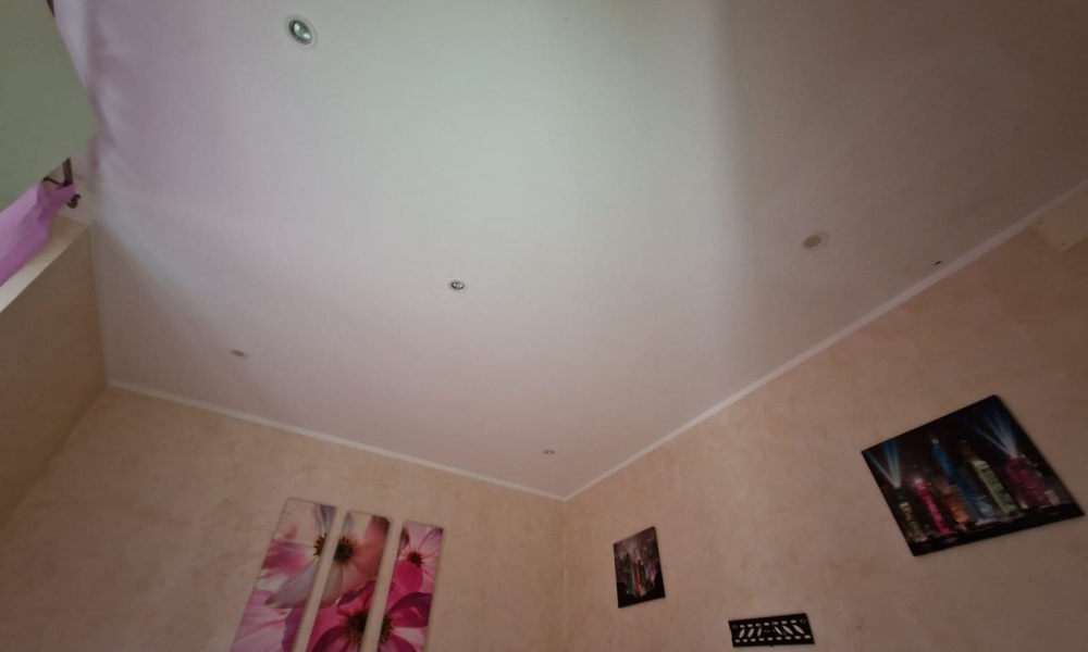 3 Rooms Rooms,Soluzione Indipendente,In Vendita,1470