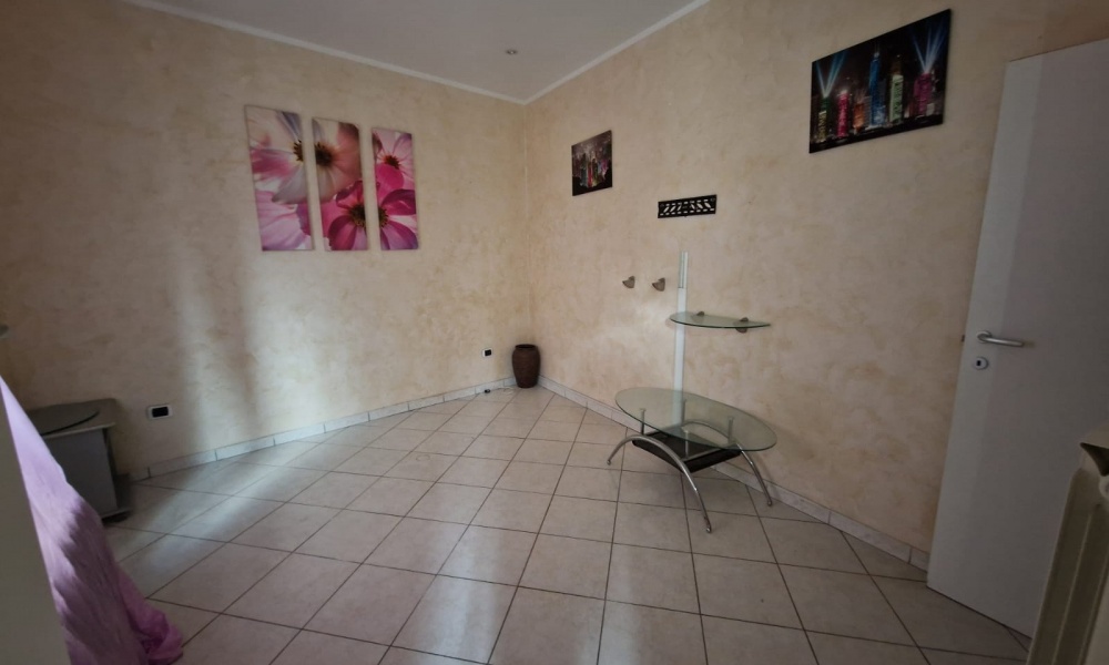 3 Rooms Rooms,Soluzione Indipendente,In Vendita,1470
