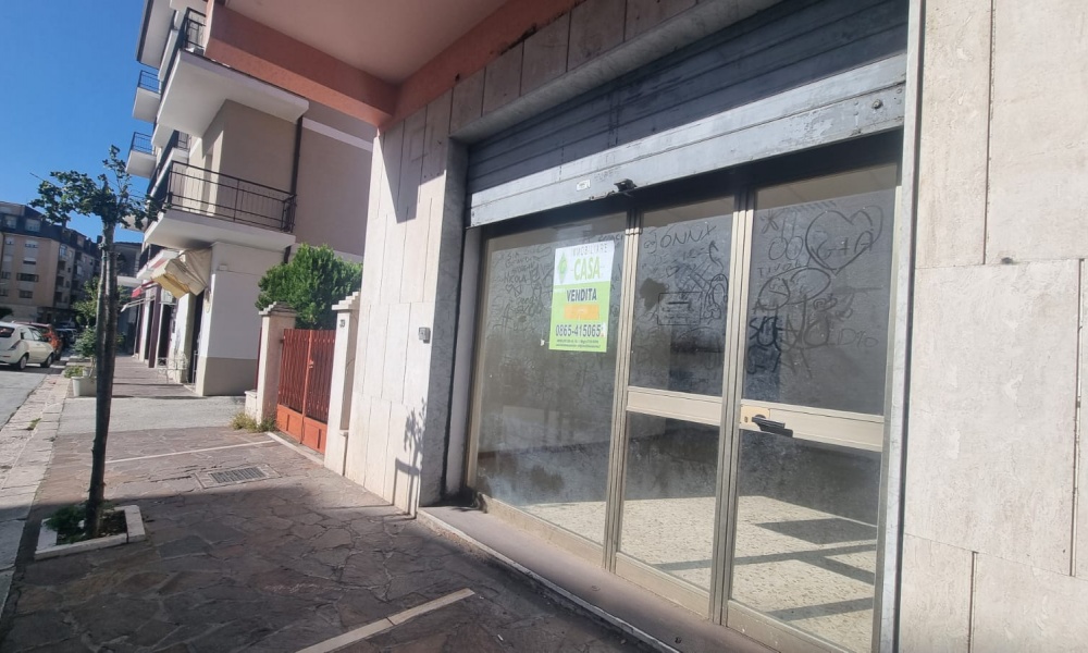 Locale Commerciale,In Vendita,1471