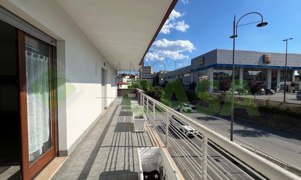Viale tre marzo 1970, 86170, 3 Rooms Rooms,Appartamento,In Vendita,Viale tre marzo 1970,1473