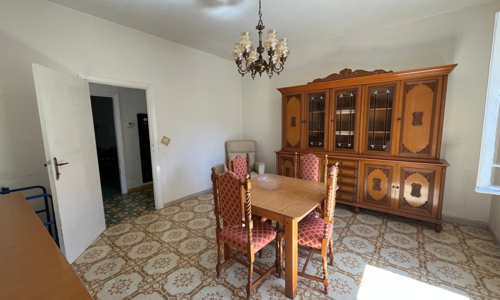Largo Campobasso, 86170, 2 Camere da letto Camere da letto, 3 Rooms Rooms,Appartamento,In Vendita,Largo Campobasso,2,1499