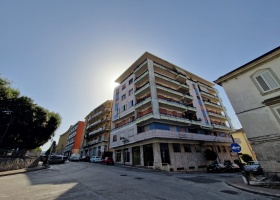 3 Rooms Rooms,Appartamento,In Vendita,1502