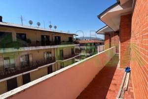 Appartamento con cantina e posto auto - Isernia